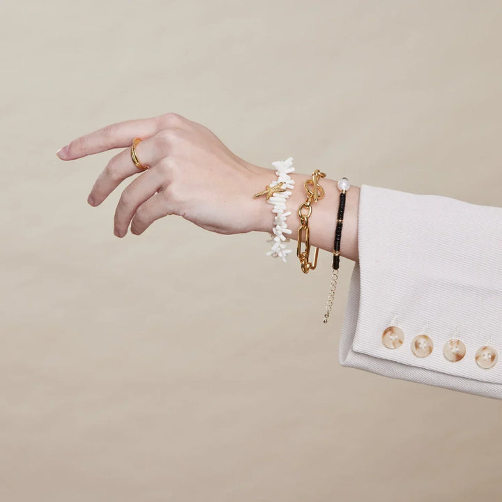 Link T-Bar Bracelet – Gold