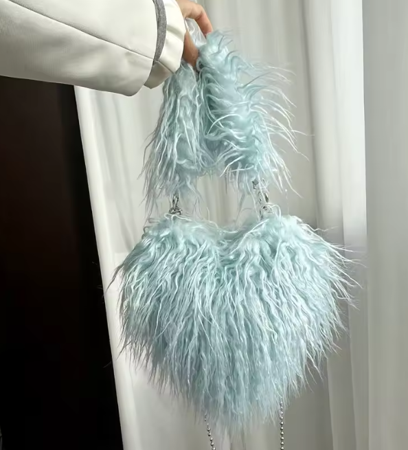 Felize | Women Heart Plush Crossbody Bag