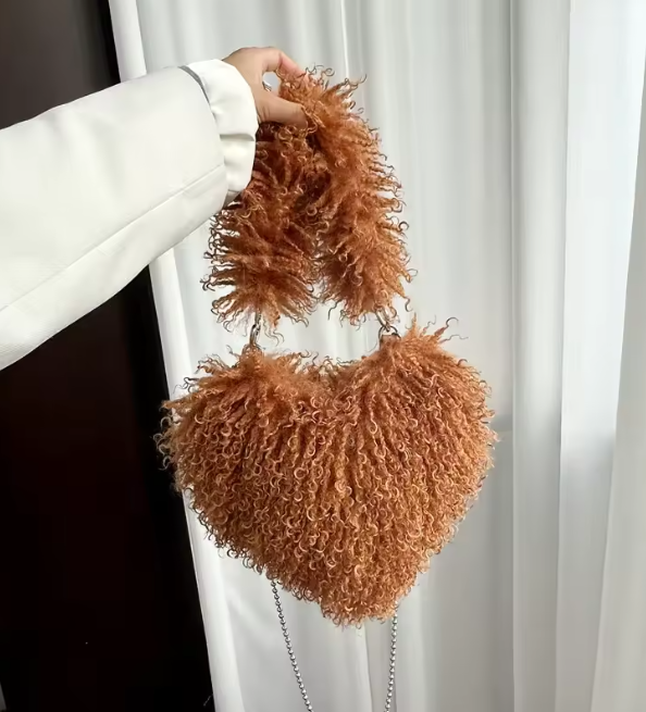 Felize | Women Heart Plush Crossbody Bag